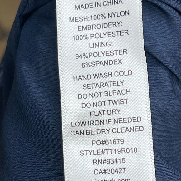 Trina Turk Blue Sizzling Sleeveless Embroidered Dress Sz 6 Feminine Cocktail - Picture 6 of 8